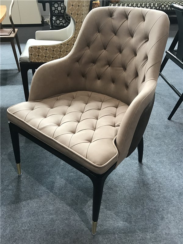 IW-156 Tufted Luxury Hotel Dining Chair