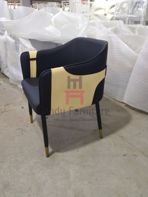HD-1628 Metal Dining Chair With Belt Details